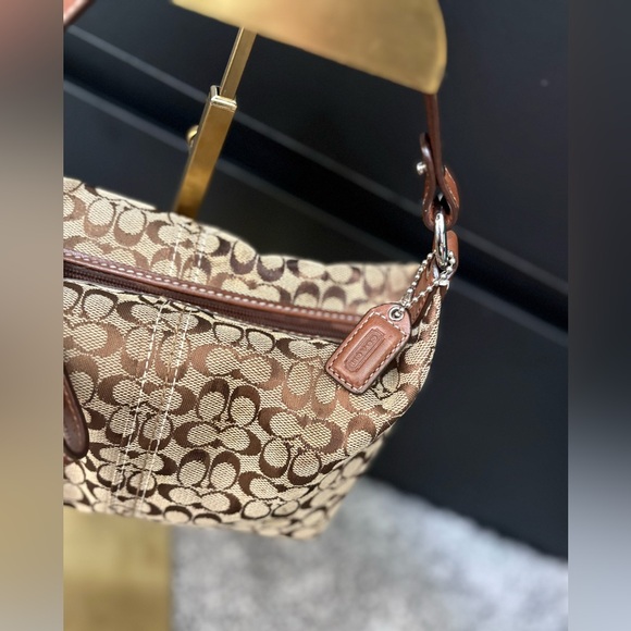 Coach vintage brown signature C mini hobo - Picture 7 of 11